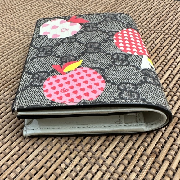 Gucci Les Pommes Card Case Wallet - Picture 3 of 8